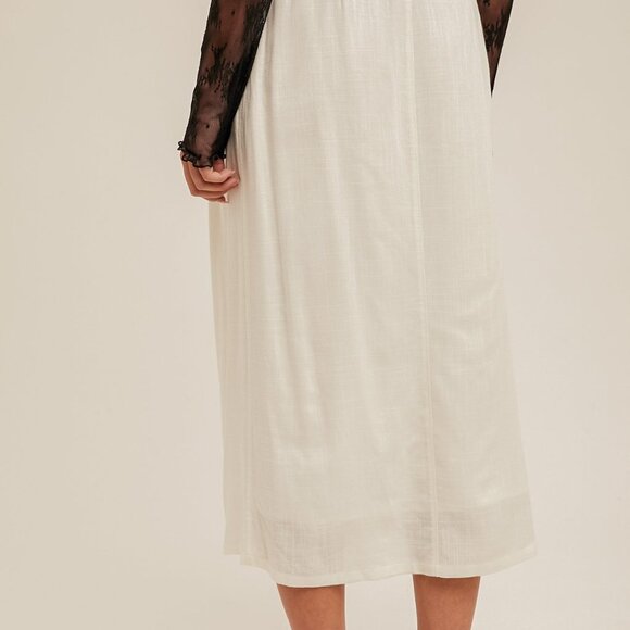 Button Down Linen Skirt - Picture 2 of 3